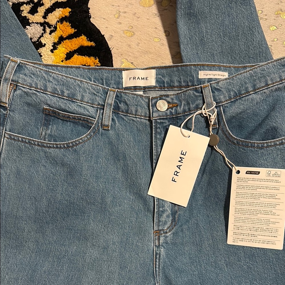 Frame Denim Women's Blue Jeans NWT 32